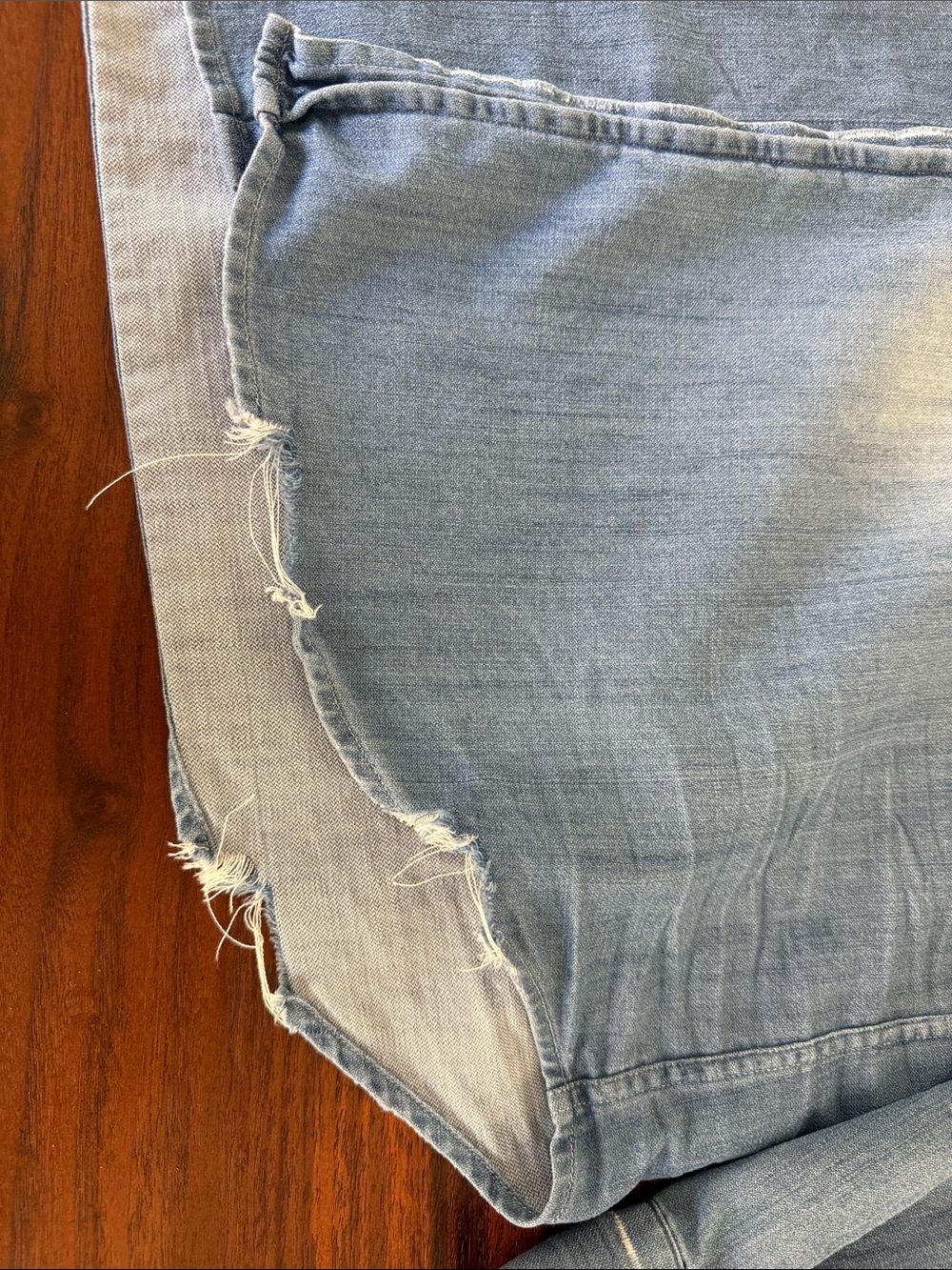 Retired Frank & Eileen distressed Eileen Denim Shirt - Picture 7 of 12